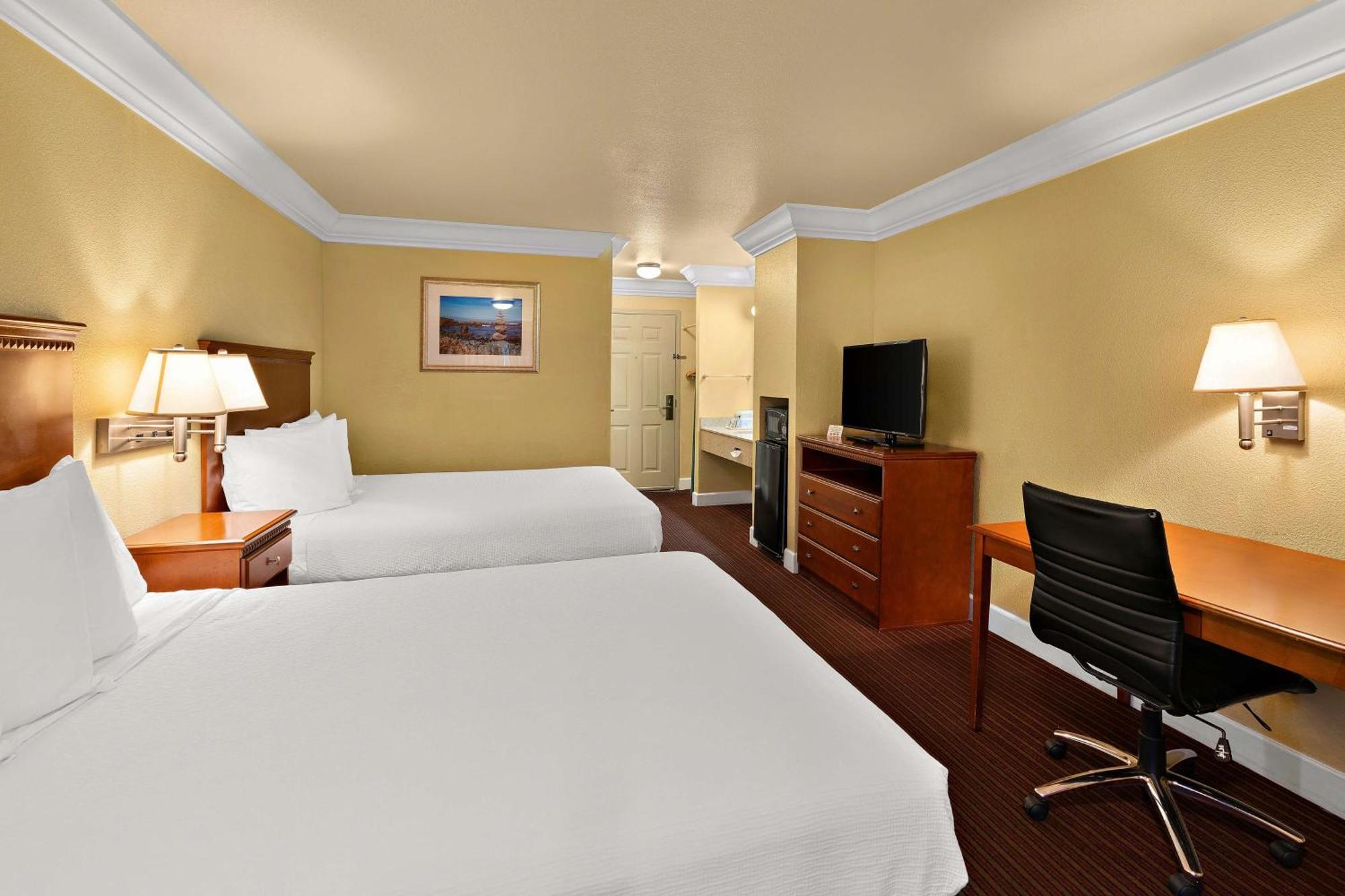 Best Western Willits Inn Экстерьер фото